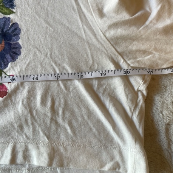 Cropped T - Picture 3 of 4